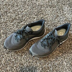 Lululemon Chargefeel Low Workout Shoe